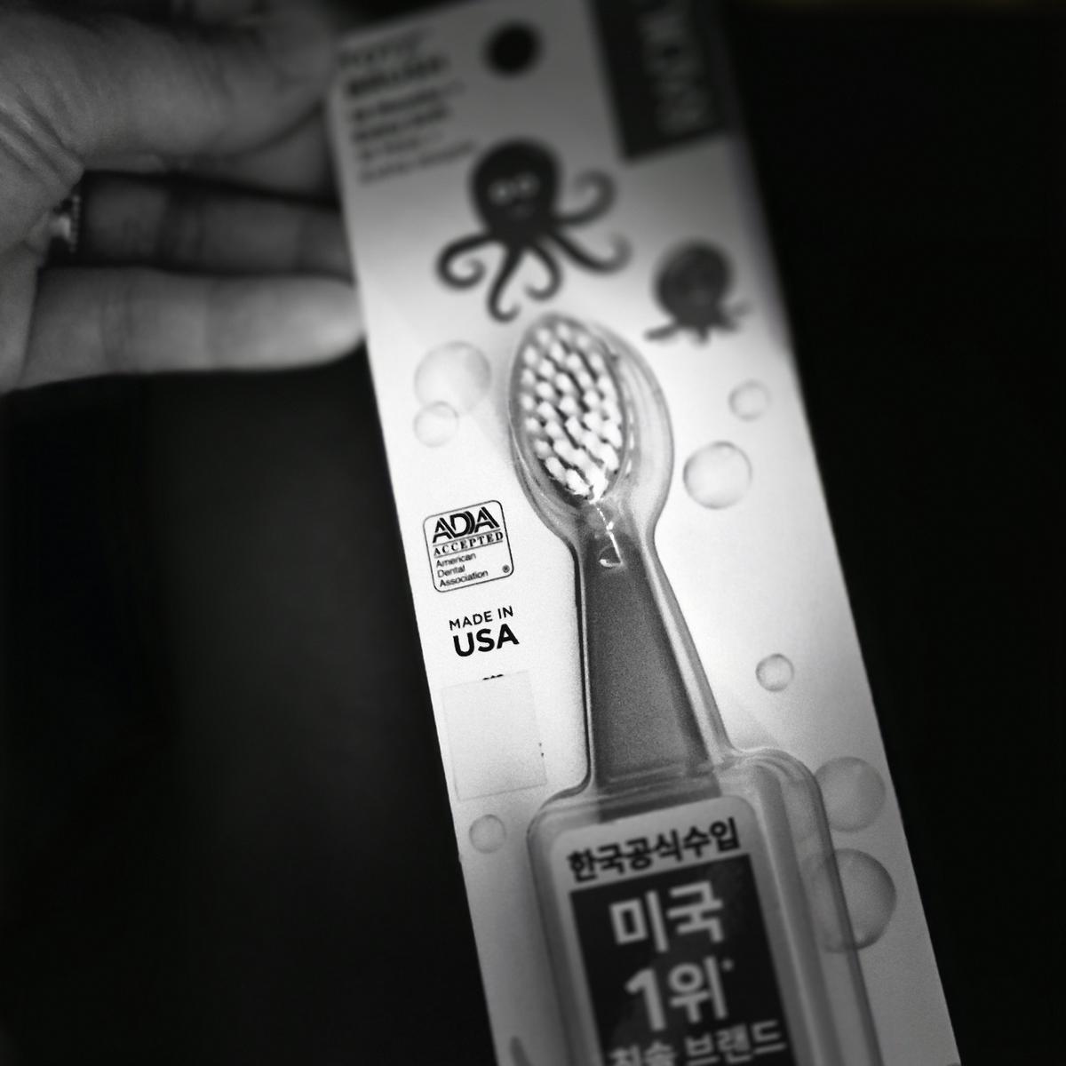 리뷰 썸네일
